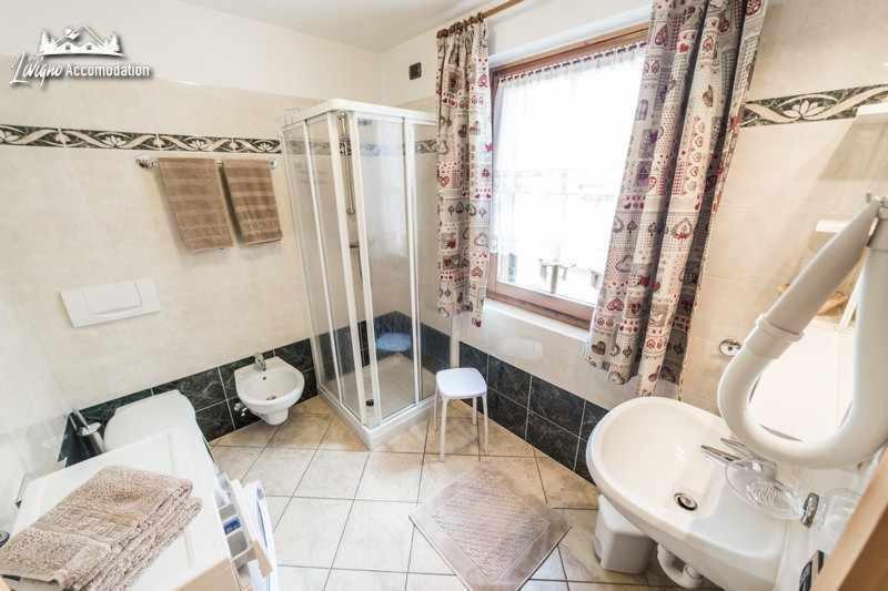 Baita Epi Cusini By Livigno Accomodation Quarto foto